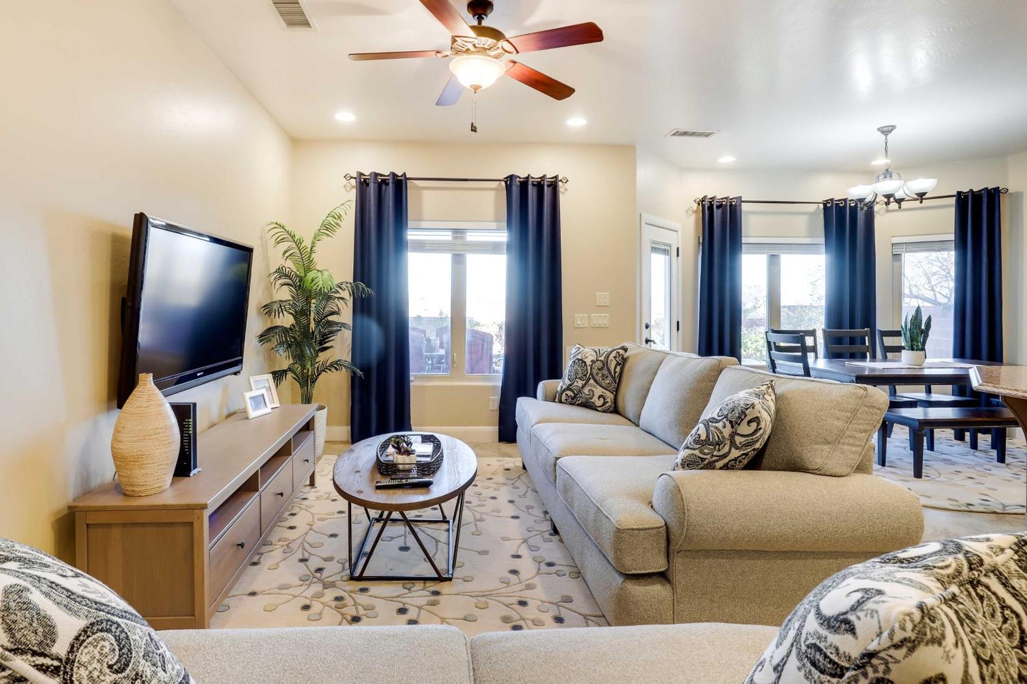 Horseshoe Bend Retreat Fire Pit And Mountain Views! Пейдж Екстериор снимка