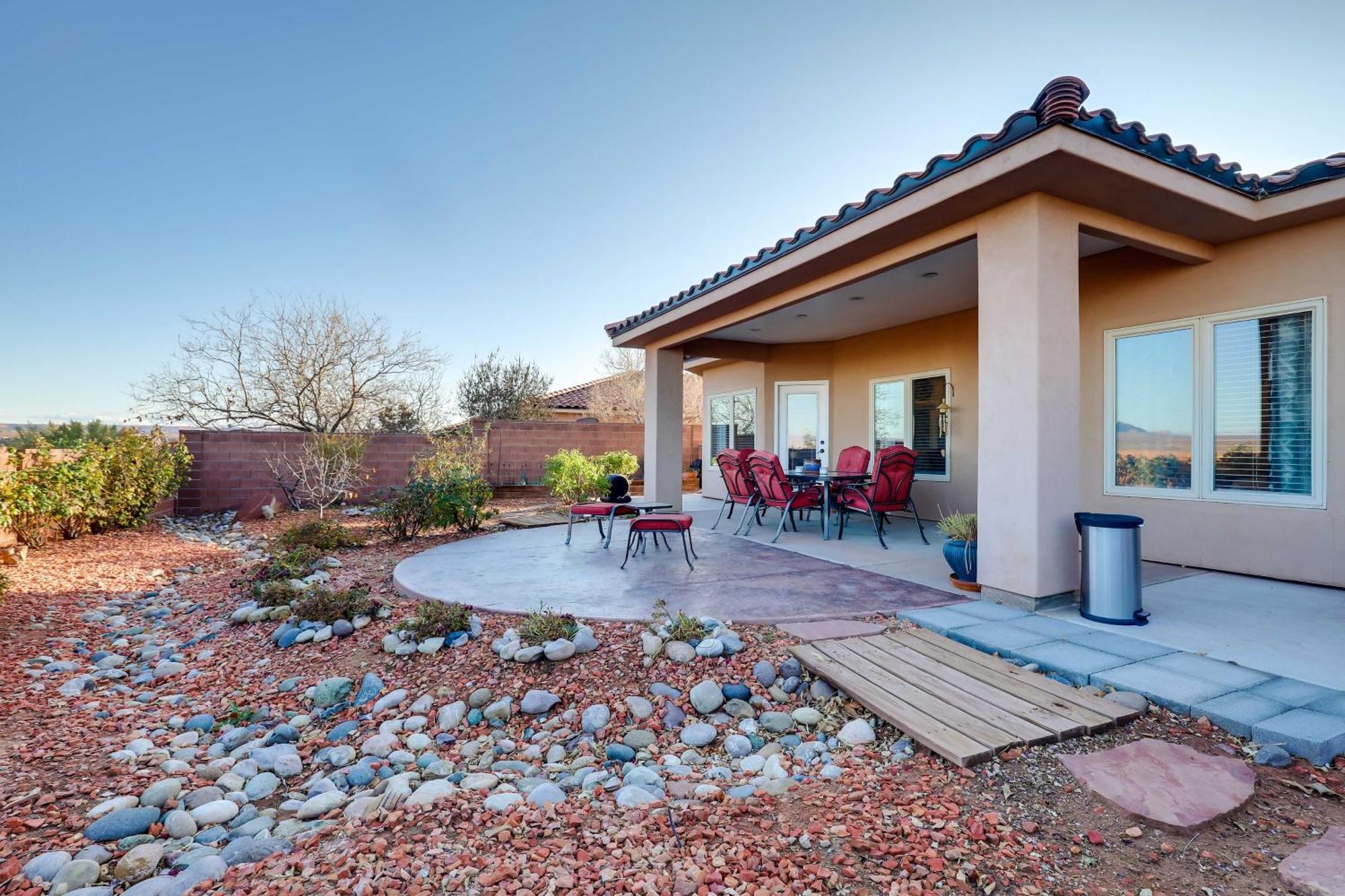Horseshoe Bend Retreat Fire Pit And Mountain Views! Пейдж Екстериор снимка
