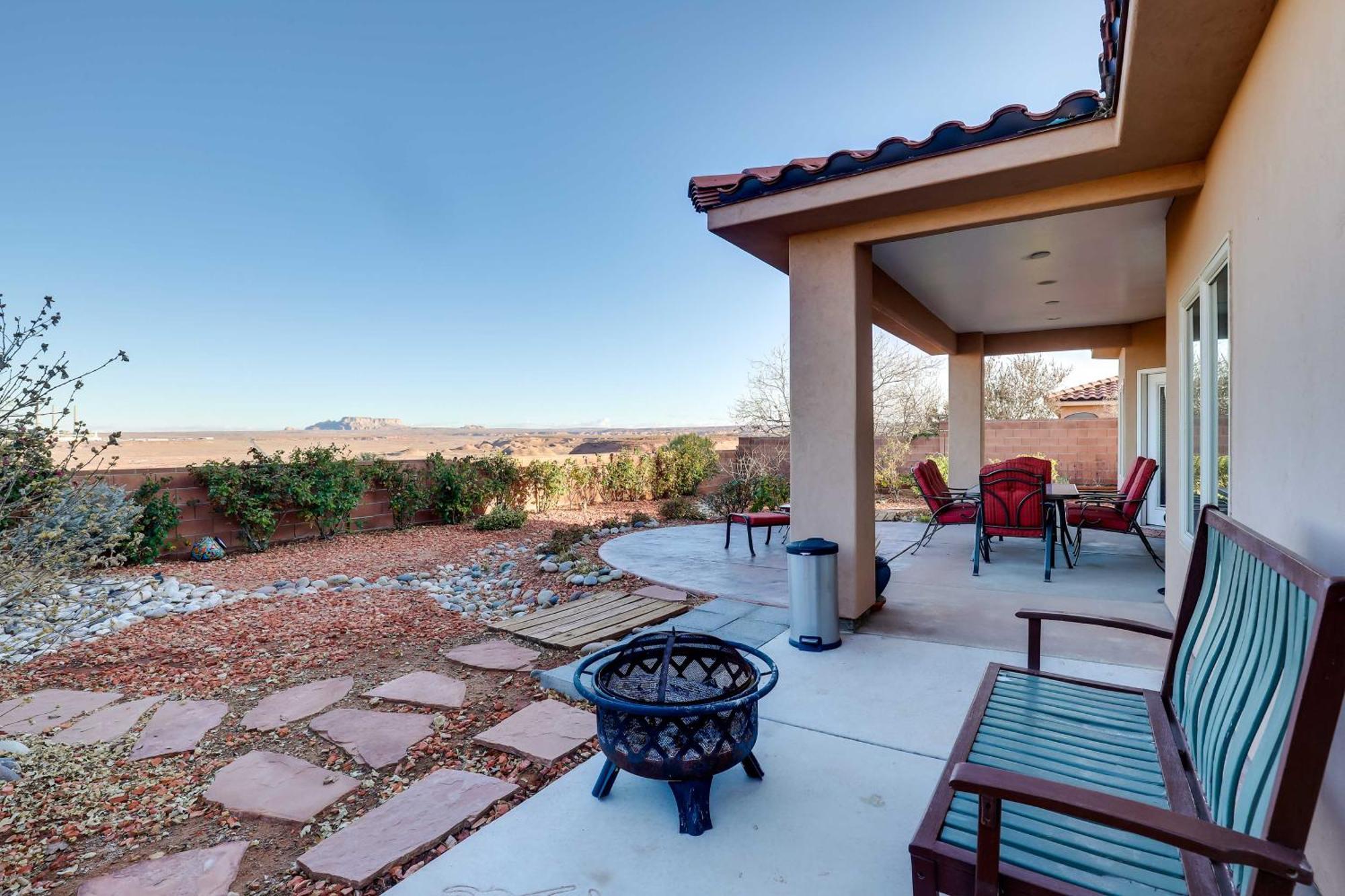 Horseshoe Bend Retreat Fire Pit And Mountain Views! Пейдж Екстериор снимка